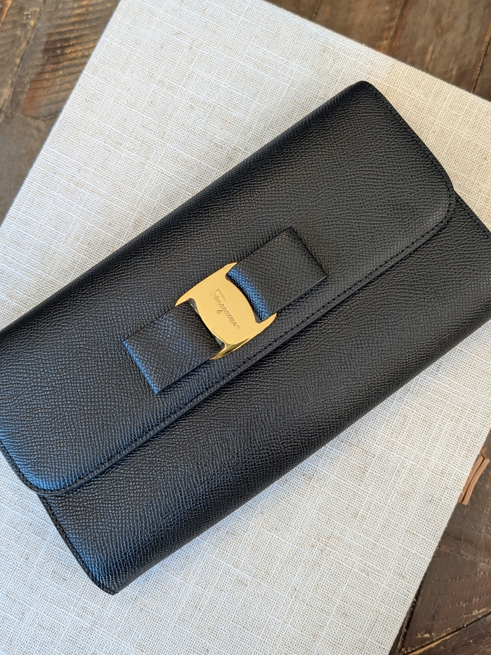 Salvatore Ferragamo Black Vara Bow Clutch With Chain